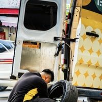 河南宝马车主换胎指南：如何选对门店，避开常见问题？