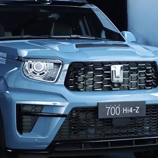 43.8万起，全新坦克700预售！3.0T V6还在，但主角换成了2.0T