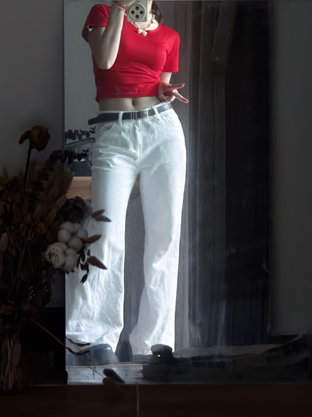 正红色短袖显白又吸睛！太绝了