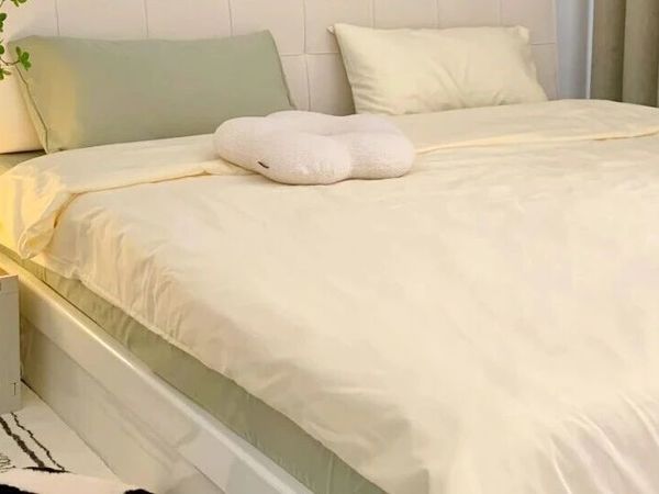 2026民宿床垫选购指南，3款高性价比高品质民宿床垫推荐：白色光年白小垫/M1/M1-S床垫