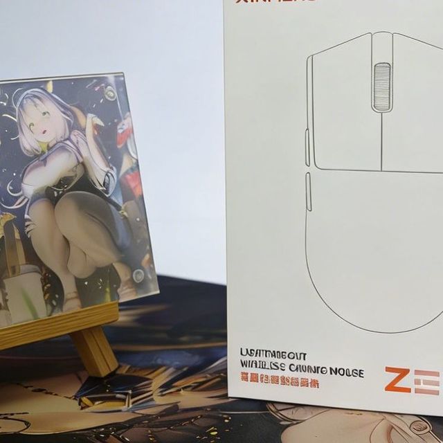 新盟 ZERO3 三模轻量化游戏鼠标 开箱简评