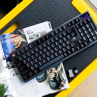 带屏磁轴键盘不是智商税，但90%的人根本用不到这块屏