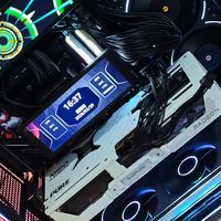 DIY装机颜值王炸！比海景房机箱更绝的是双屏海景房