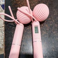 「无绳跳绳」实测！暴汗燃脂不扰民