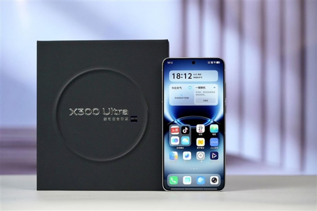 400mm增距镜、直出2亿像素!vivo X300 Ultra摄影师套装图赏
