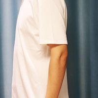 夏日T恤避坑！VBREX 六防 T 恤实测：告别油污汗臭，舒服又抗造