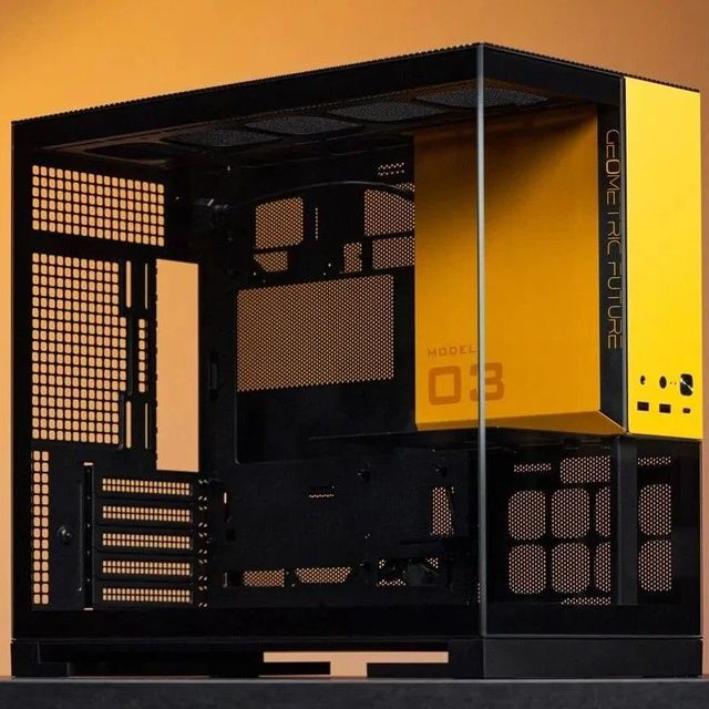 几何未来 Model 3 哪吒机箱图赏：更紧凑、带专属手办台的海景房机箱