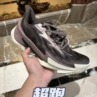 库里Series 7实战性能解析：结构创新与实战体验