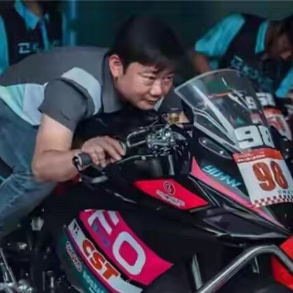 大快人心！恶意抢注“张雪机车”商标被驳回，商标流氓终碰壁！