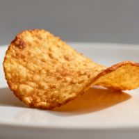 网红薯片复购率大揭秘：只有一款敢让你吃第二包