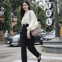 服装心理学与穿搭实战：从社交印象到气质重塑