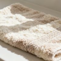 毛巾越洗越硬？90%的人还在狂倒柔顺剂！