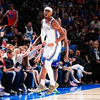 他九年级被校队拒了，昨晚还在NBA砍47分