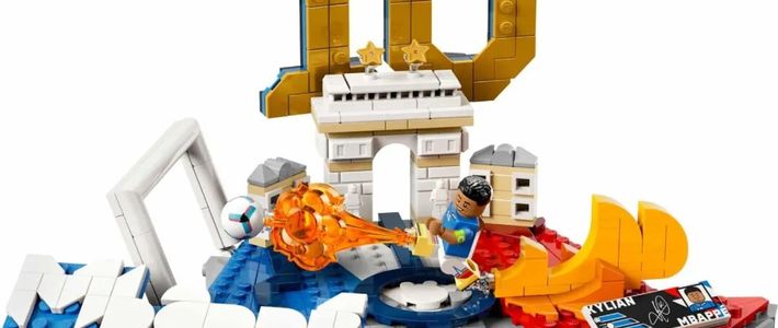 让C罗+梅西+姆巴佩+维尼修斯同框宣传，乐高这波赢麻了，堪称全球顶级钞能力！