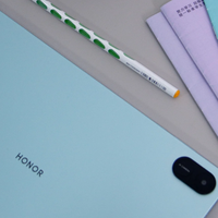 荣耀平板X10护眼续航真能打，但别指望它解决所有学习问题