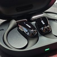 实际上，南卡OE MIX真是我佩戴过的最舒服的一款耳机。