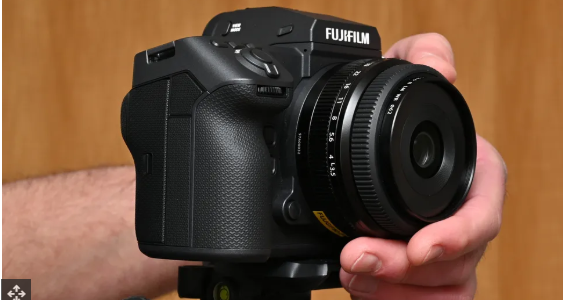 GF45mm才是万元内GFX挂机头，别再被80mm的虚化骗了