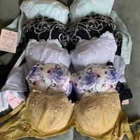 乳罩、奶罩、胸罩、内衣、文胸，五种叫法有何区别？