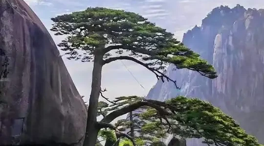 安徽六条经典徒步线路盘点：从入门进阶到高危穿越