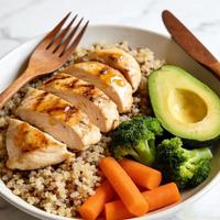 增肌饮食指南：避开5个核心误区与科学执行清单