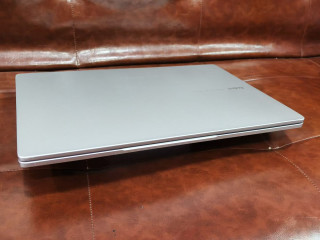 999元RedmiBook 14：轻办公利器