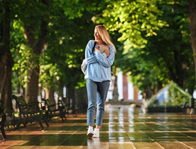 坚持日行9000步半年：血糖数据变化与运动干预策略