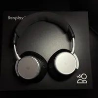 买了副耳机，把我从通勤的抖音中解救了出来