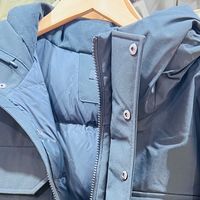 优衣库秋冬硬核羽绒大衣：能装能打，通勤出行的万能刚需