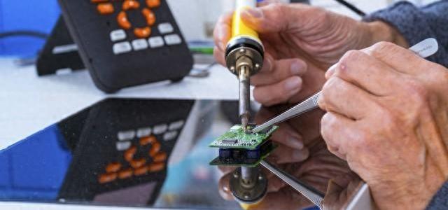 电子焊接基本功：从操作规范到进阶技巧