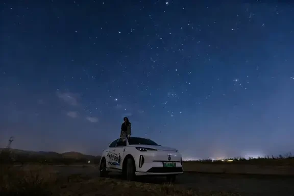 🌌 敦煌观星拍摄全攻略（2026最新）