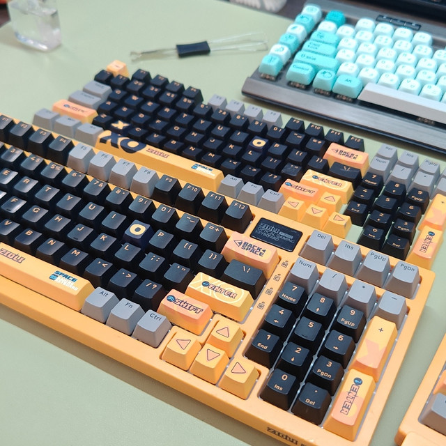 光轴键盘修复1——入手磁动力黑黄K980 XO联盟版