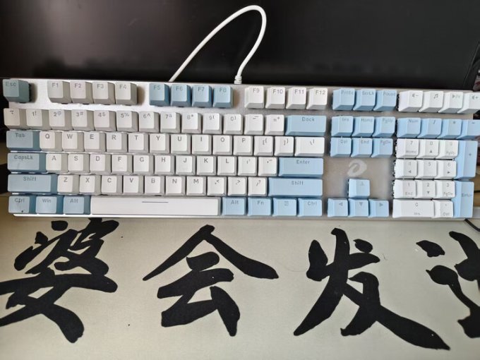 狼蛛键盘