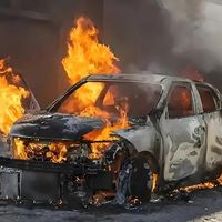 满电+高温！小米官方回应新一代SU7针刺实验