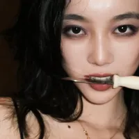 松下zs99暖光暗光表现 自拍人像