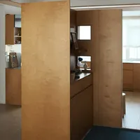 为什么要在玄关放一个盒子，又挡路又挡光？🤨