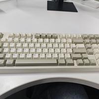 百元机械键盘寿命超换机周期？选对一把真能打字游戏心情都焕然一新
