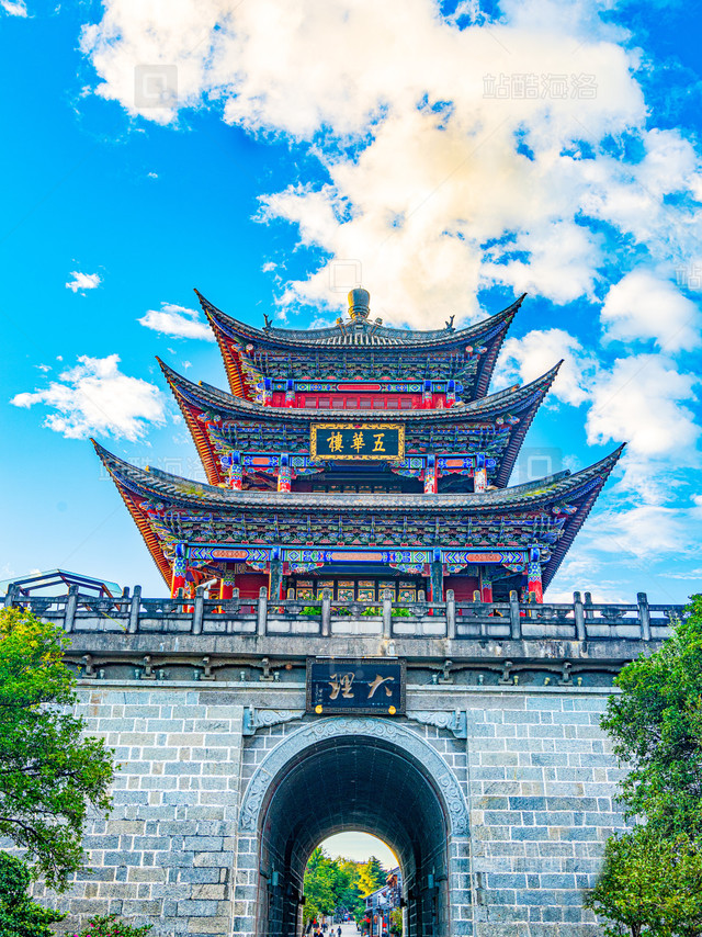 滇境八日漫游，揽尽山河与风情
