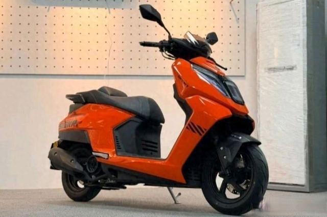 破界机核150评测：不到6000元的150踏板，能否取代125与电摩？