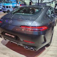 四门性能轿跑真能兼顾家用？别被3秒破百骗了，先看后排能不能装安全座椅