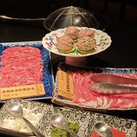 探店|荣记火锅——向穷人示好的贵餐厅