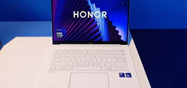 荣耀MagicBook 2026发布：性能续航双王炸，苹果M5王座悬了？