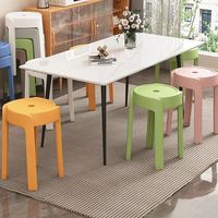 加厚塑料小凳才是小户型真香选择：承重稳、收起薄、塞进马桶边不占地