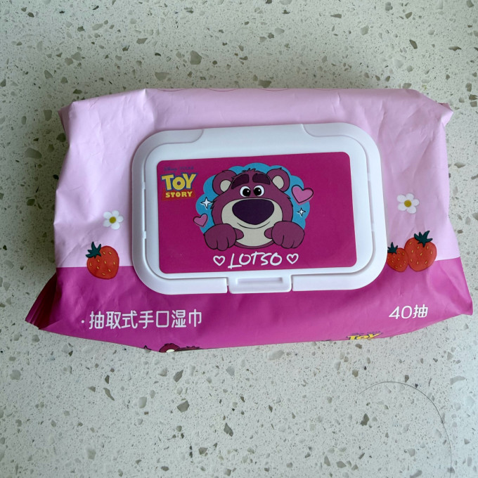 婴儿湿巾