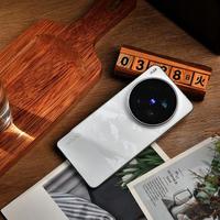vivo X300 Ultra深度评测：搭载“黄金3+2”镜头系统的移动影像终端
