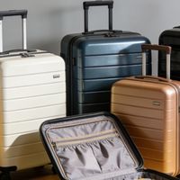拉杆行李箱哪个品牌质量好？国内十大登机箱盘点，日常/出差通用