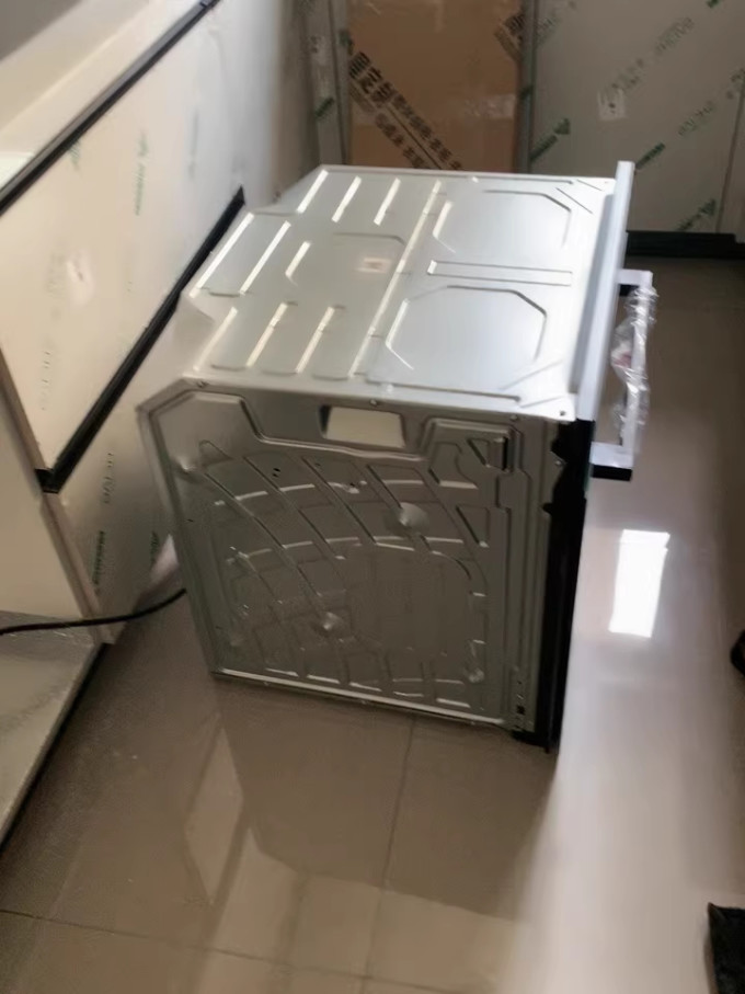电烤箱
