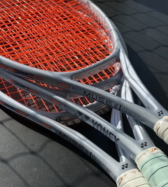 試打即將上市的尤尼克斯muse