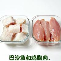 巴沙鱼和鸡胸肉，谁是牛马偏爱的减脂之王