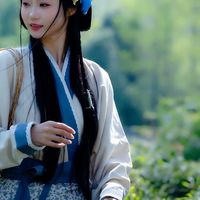 穿汉服钻茶园：这才是春天最“接地气”的治愈～
