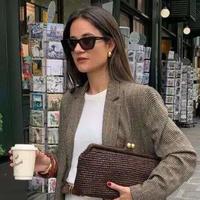 今年春天手套鞋又火了，可以搭配裙子、裤子，精致舒适，时髦好看